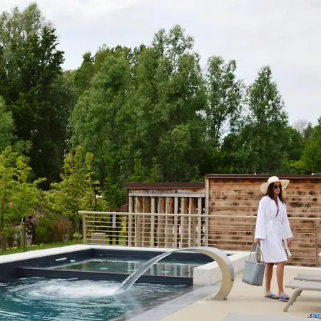 Borgo Stazione Bike 4*