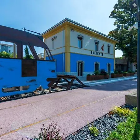 Borgo Stazione Bike 4*